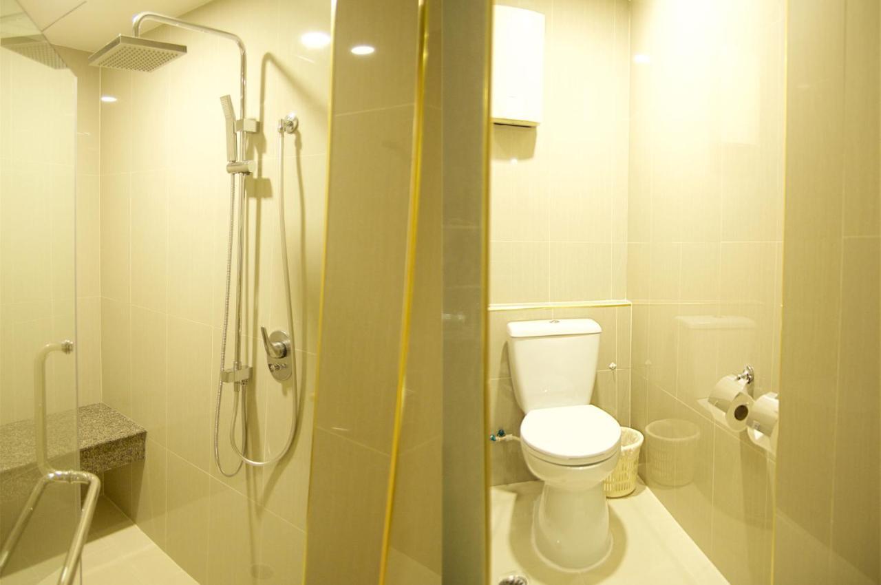 Jolly Suites & Spa Thapra 방콕 외부 사진
